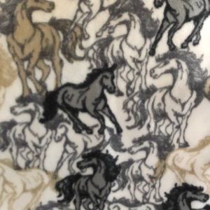 Horse lovers fleece throw